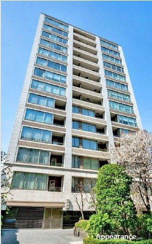 Park Court Yonbancho