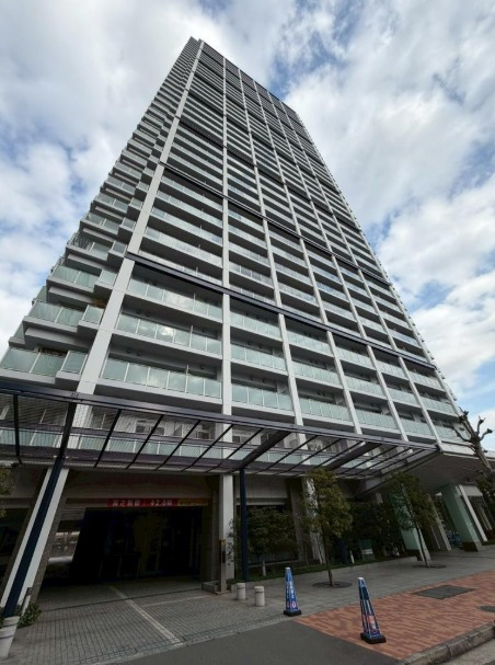 Baycrest Tower
